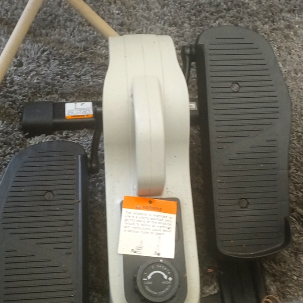 Sunny Health and Fitness seated stepper